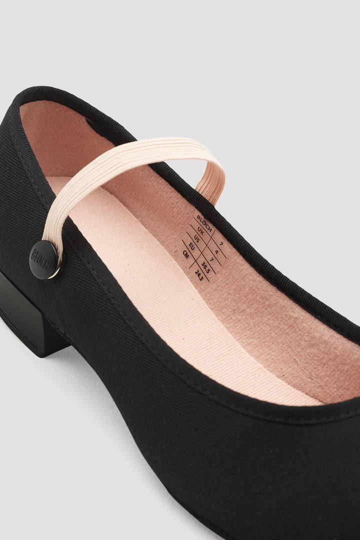 Bloch Low Heel Character Shoe